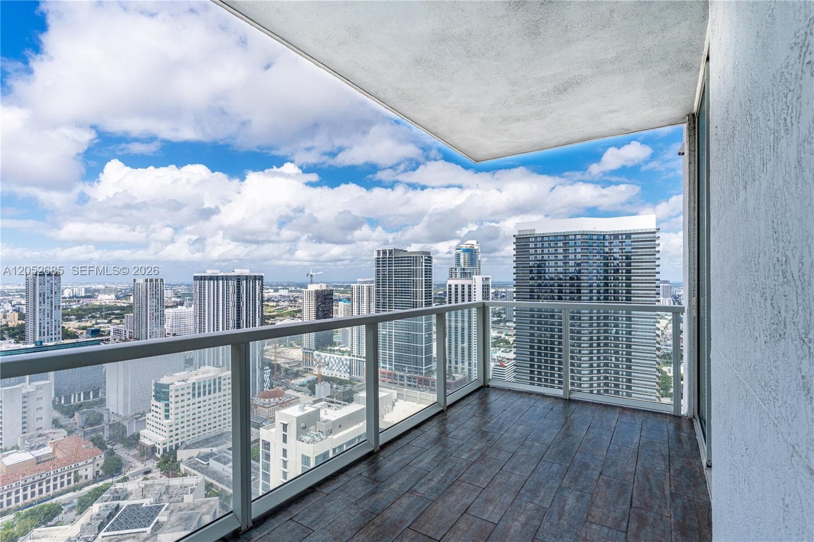 244 Biscayne Blvd # 4708, Miami, FL 33132