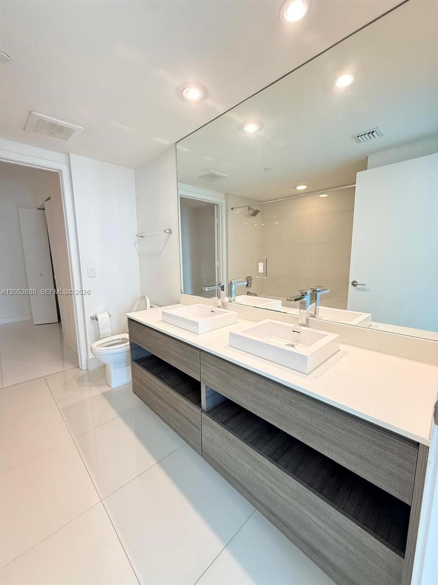 1100 S MIAMI AV # 4103, Miami, FL 33130 photo 5