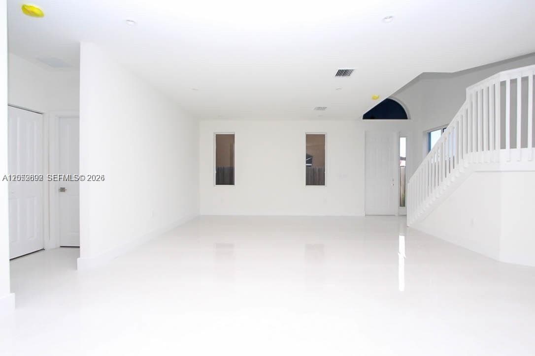 15631 SW 11th Ter, Miami, FL 33194 photo 3