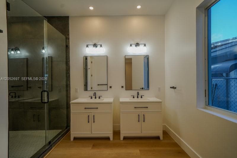 112 NW 24th Ct, Miami, FL 33125 photo 4