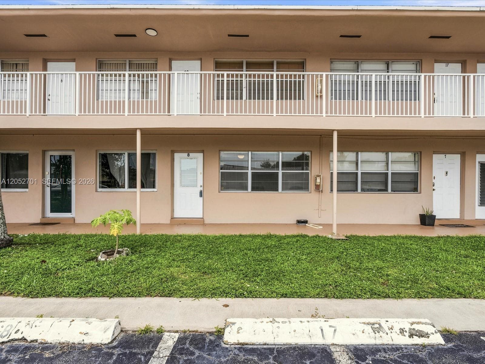 230 SW 11th Ave # 8, Hallandale Beach, FL 33009 photo 2