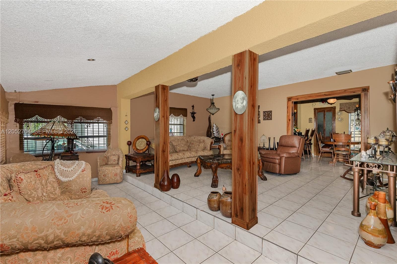 225 E 43rd St, Hialeah, FL 33013 photo 3
