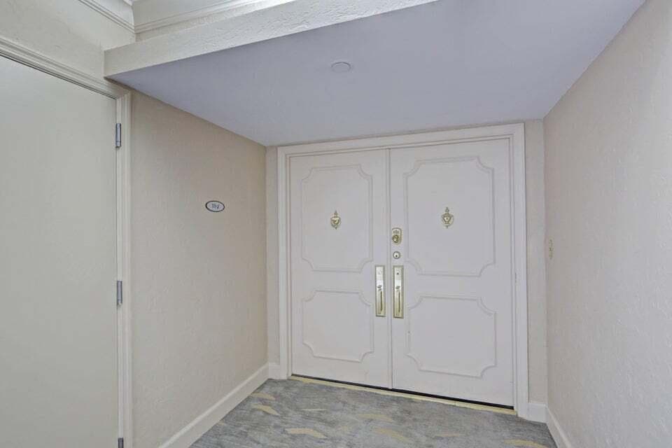 5380 N Ocean Drive # 11j, Riviera Beach, FL 33404 photo 3