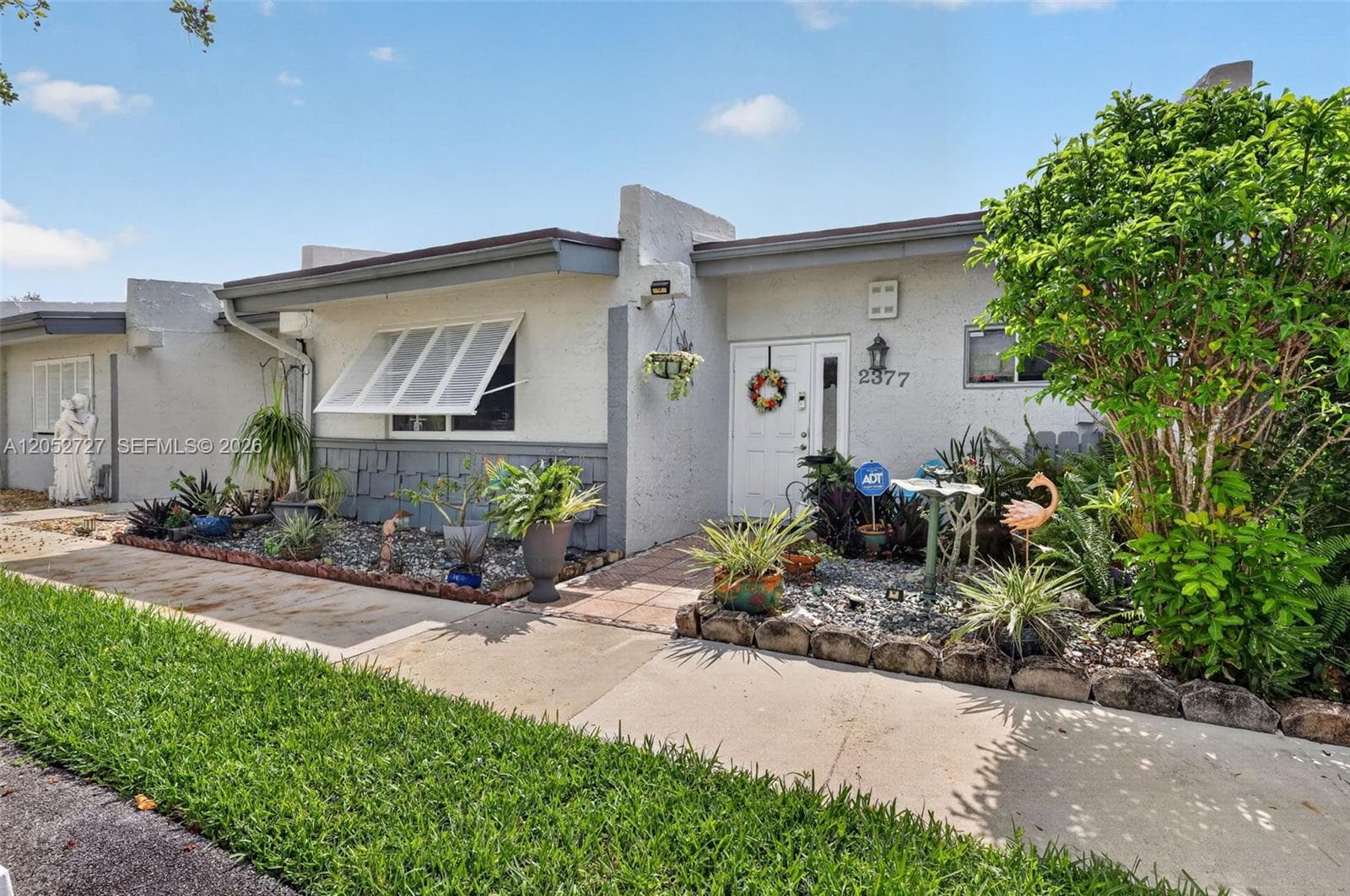 2377 N 37th Ave, Hollywood, FL 33021 photo 2