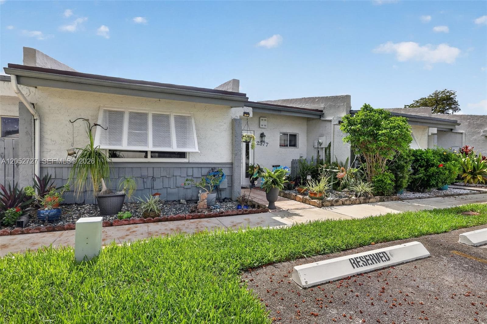 2377 N 37th Ave, Hollywood, FL 33021 photo 3