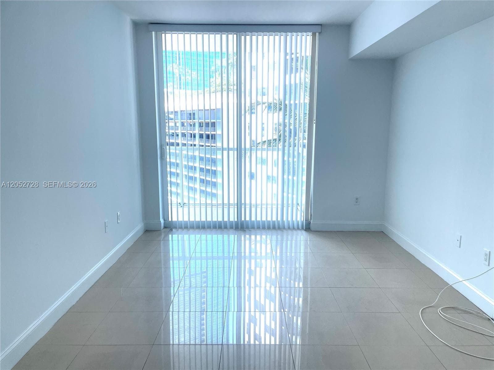 218 SE 14th St # 1004, Miami, FL 33131 photo 4