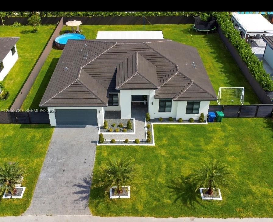 13218 SW 230th st, Miami, FL 33170 photo 3