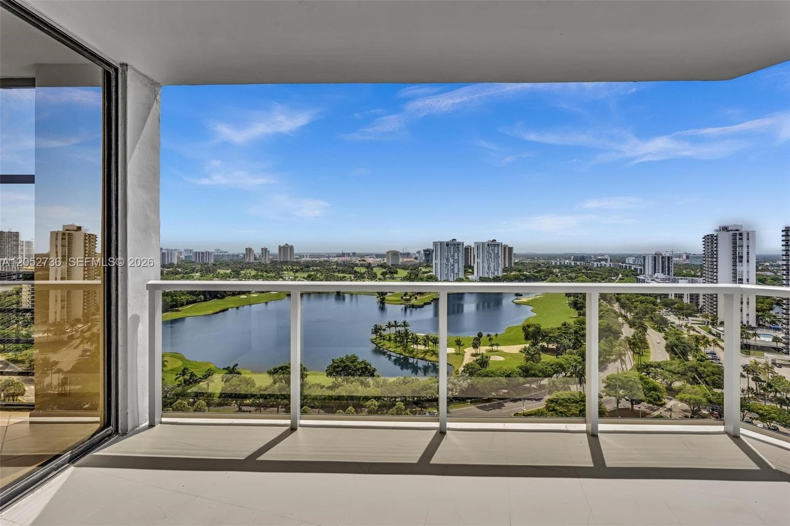 20281 E Country Club Dr # 1907, Aventura, FL 33180 photo 4