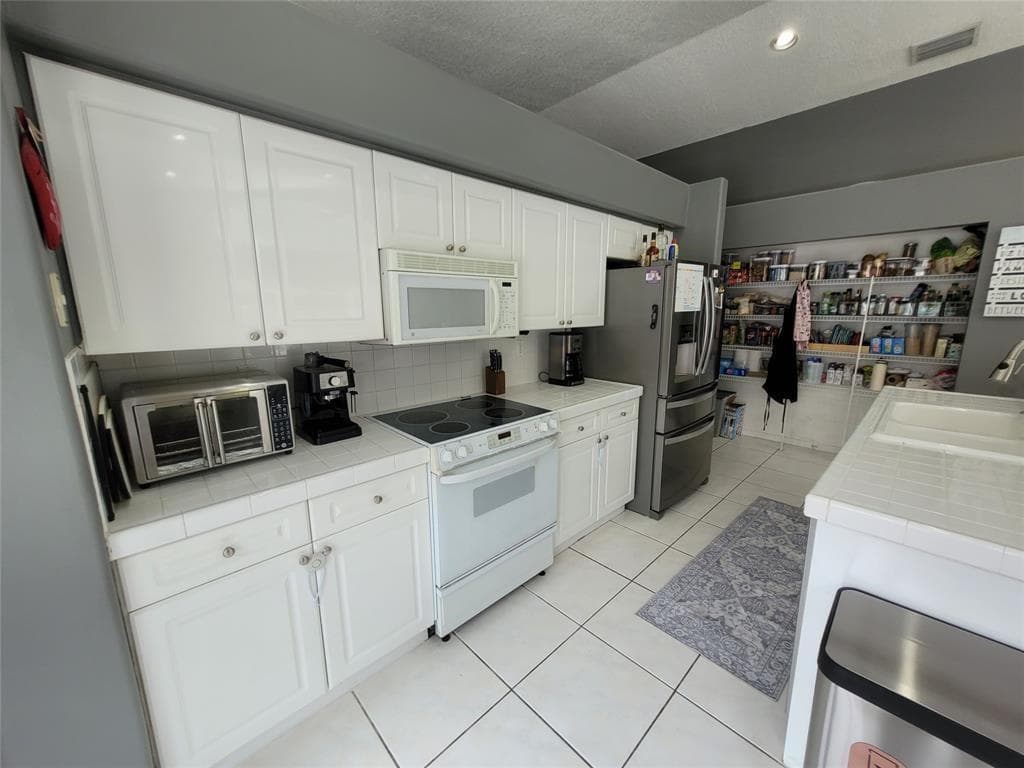 6416 BARTON CREEK Circle, Lake Worth, FL 33463 photo 3