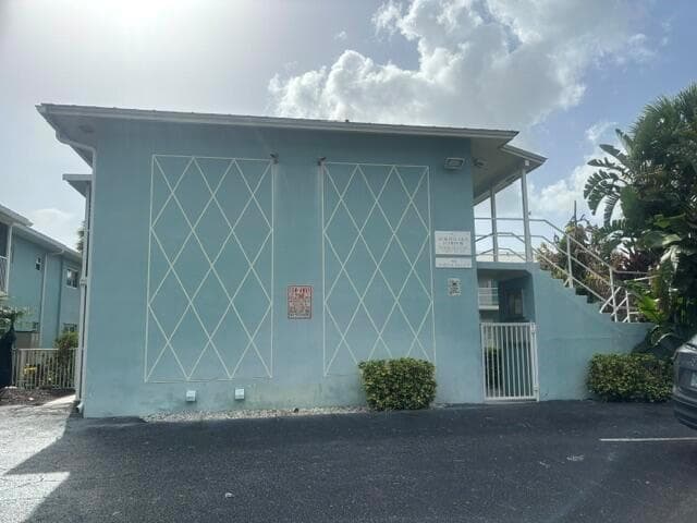 400 Northlake Court # 204, North Palm Beach, FL 33408 photo 2