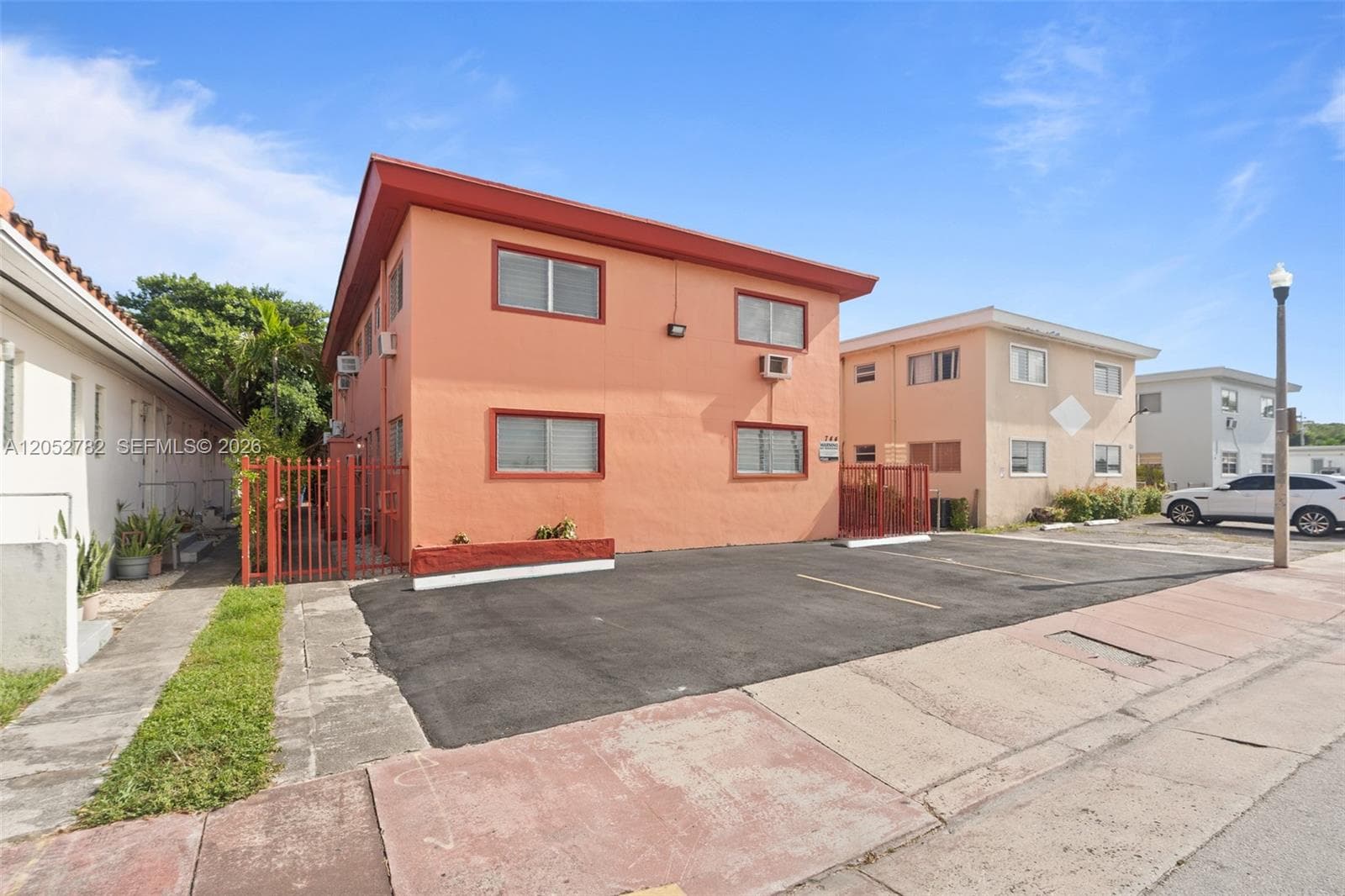 744 85th St, Miami Beach, FL 33141 photo 4