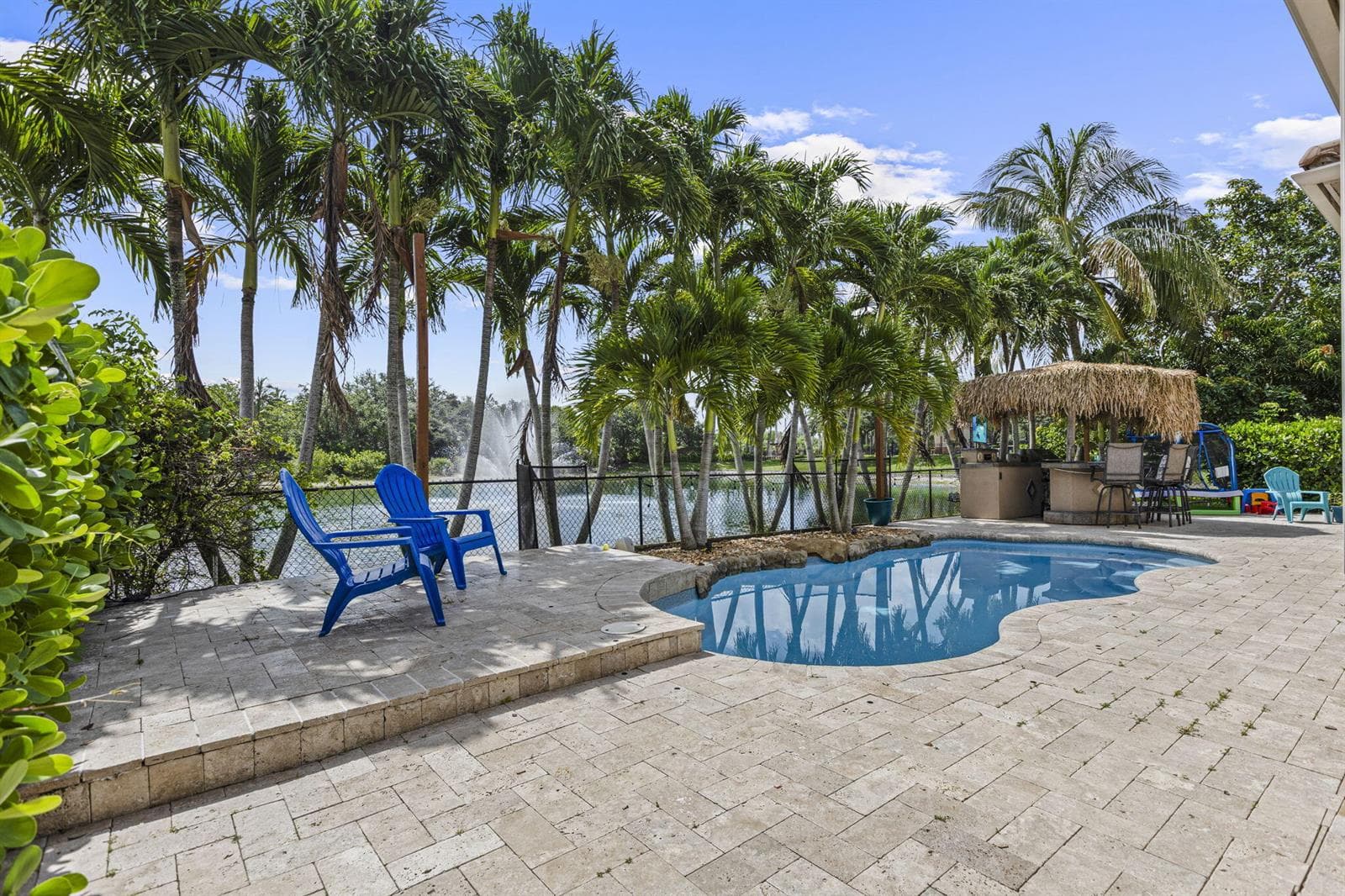 455 Cresta Circle, West Palm Beach, FL 33413 photo 2