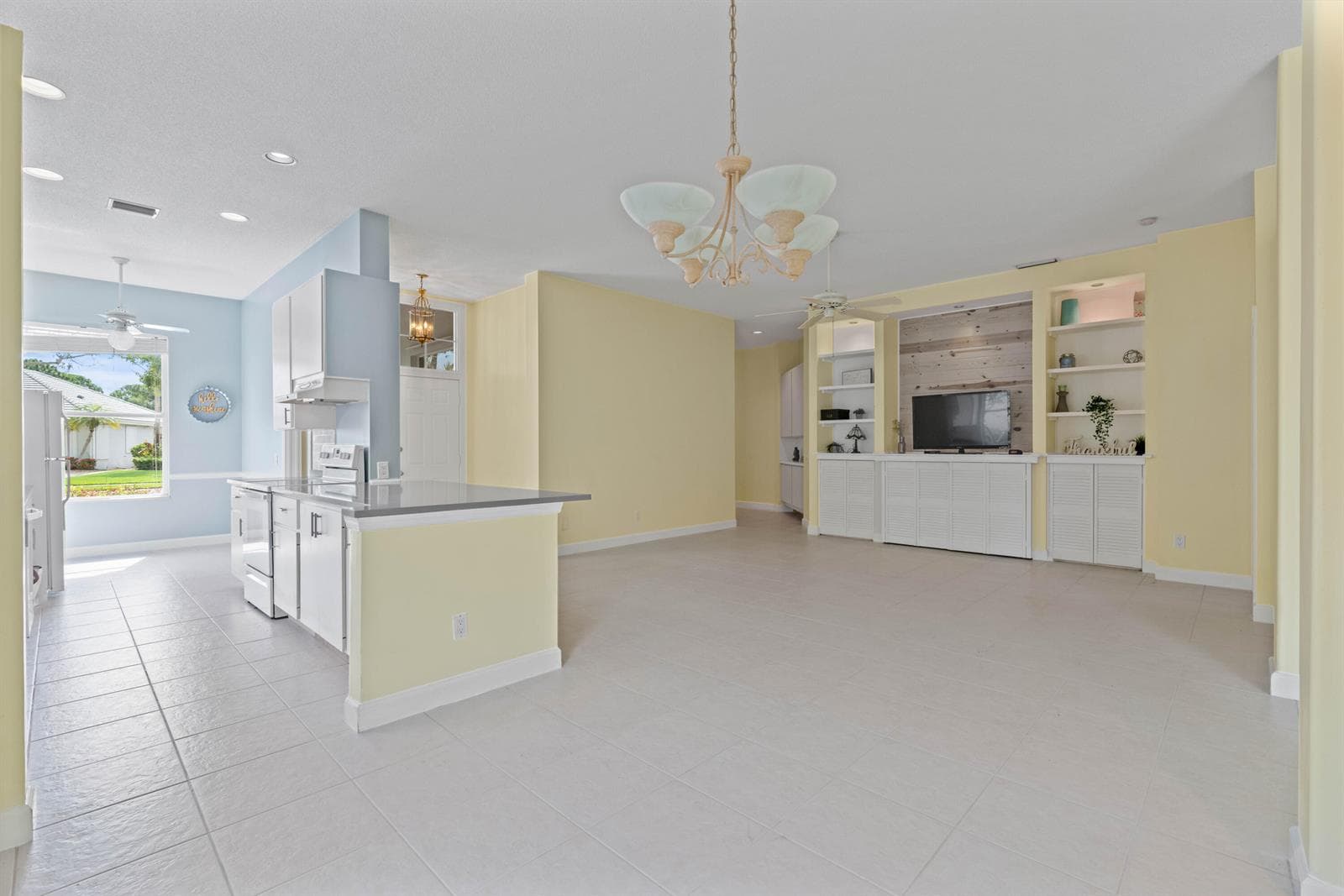 7744 SE Needle Palm Circle, Hobe Sound, FL 33455 photo 4