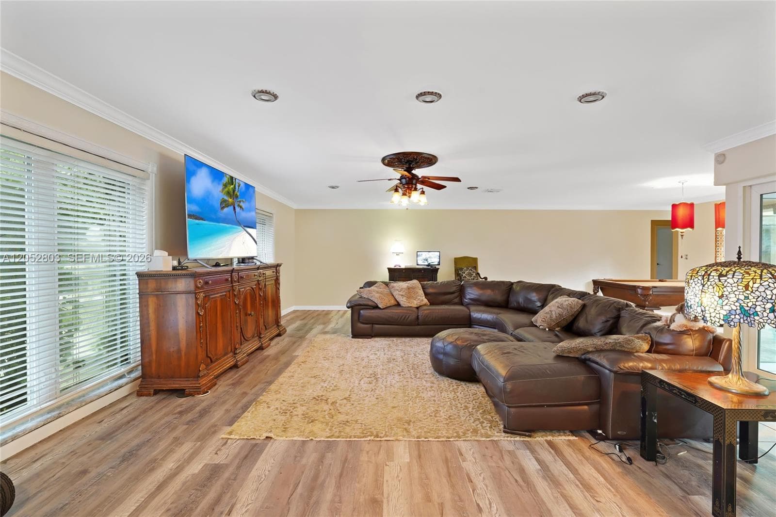 8541 N Lake Dasha Dr, Plantation, FL 33324 photo 5