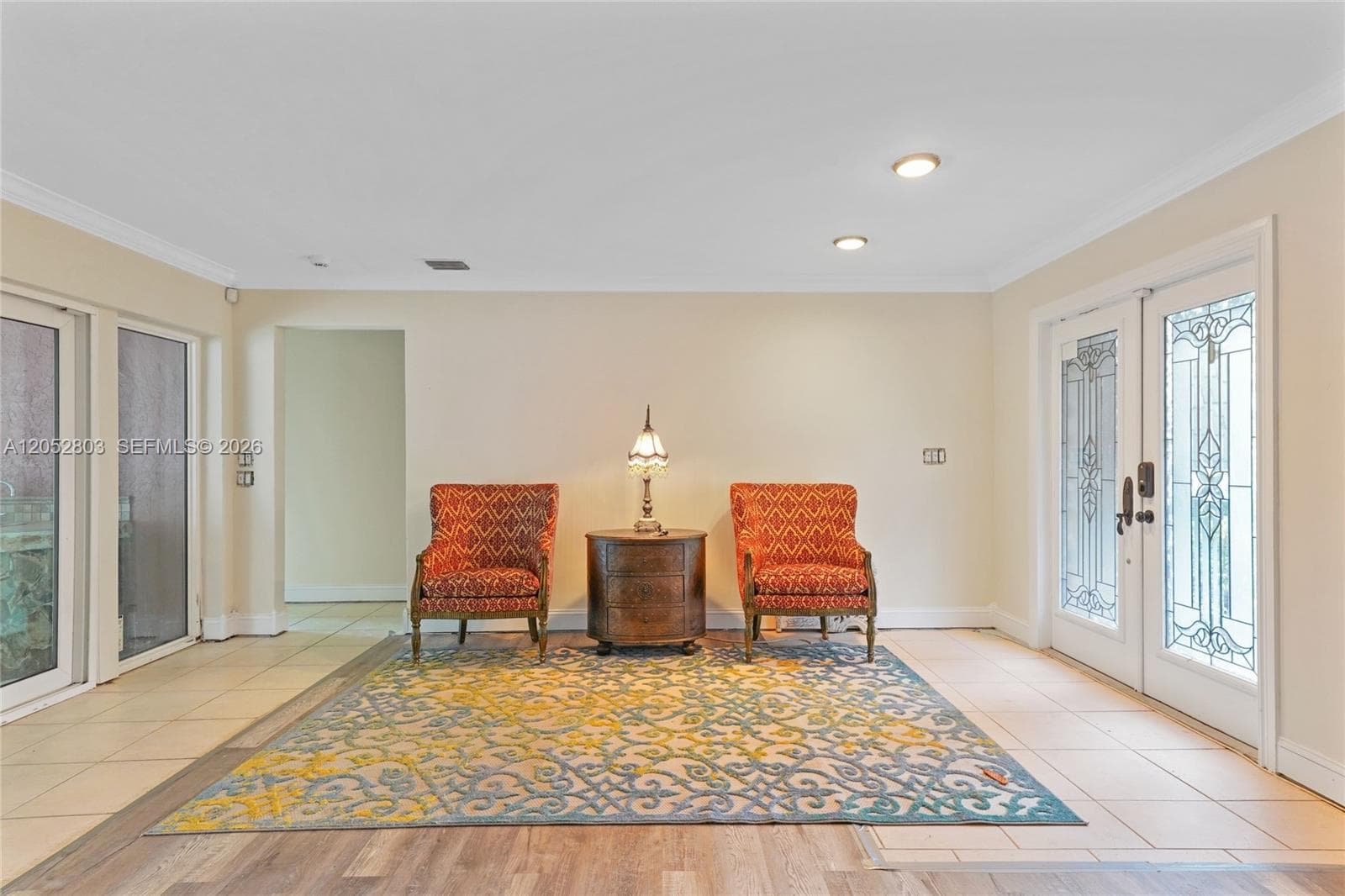 8541 N Lake Dasha Dr, Plantation, FL 33324 photo 4
