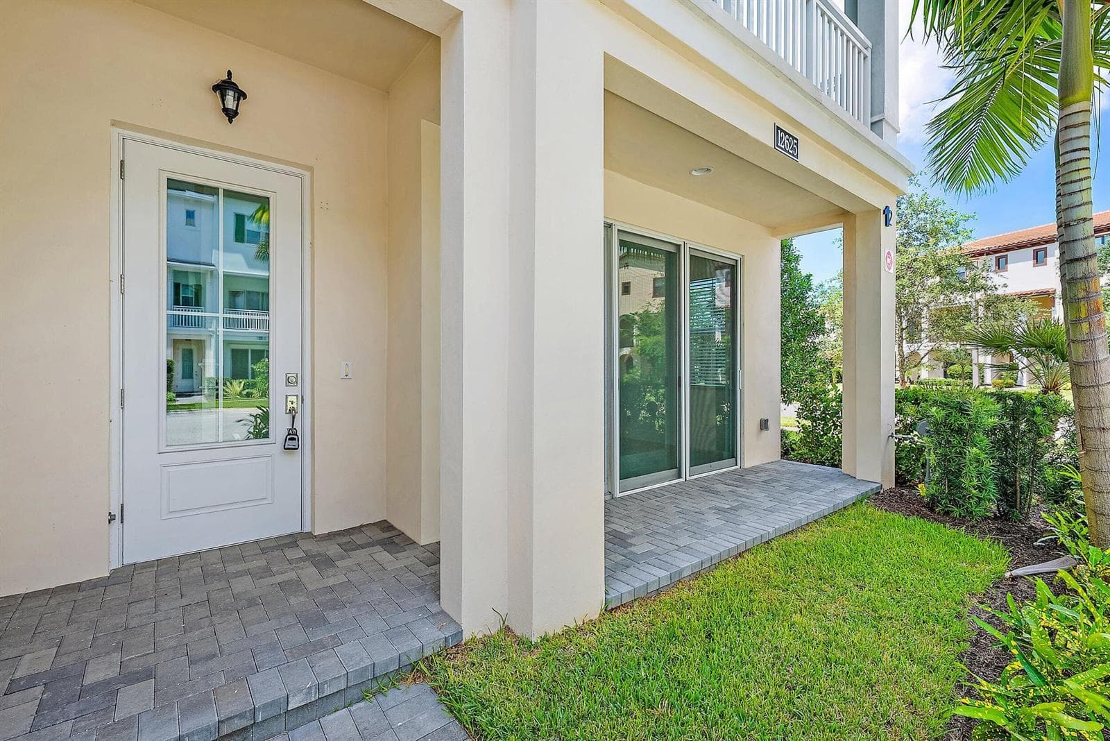 12625 MACHIAVELLI Way, Palm Beach Gardens, FL 33418 photo 4