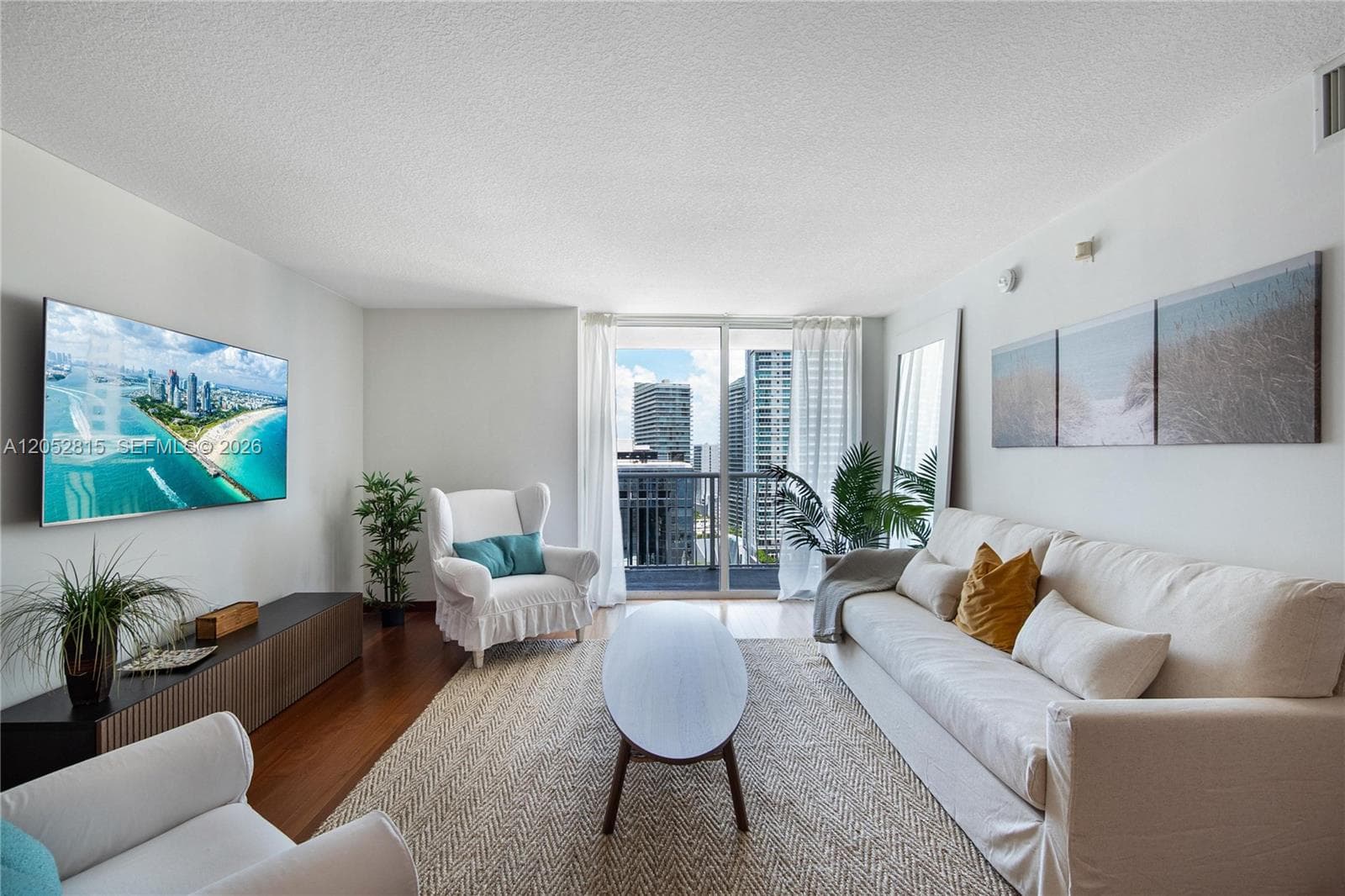 1200 Brickell Bay Dr # 2824, Miami, FL 33131 photo 2