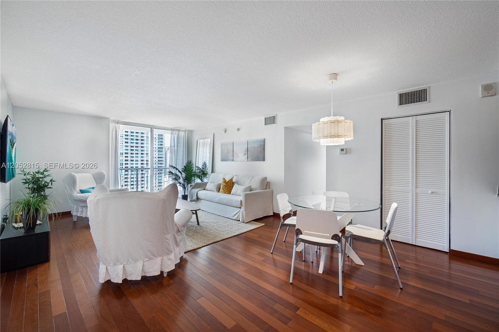 1200 Brickell Bay Dr # 2824, Miami, FL 33131 photo 3