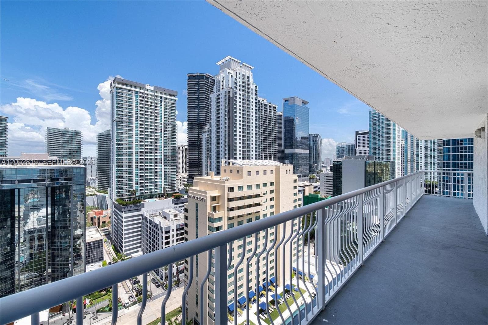 1200 Brickell Bay Dr # 2824, Miami, FL 33131