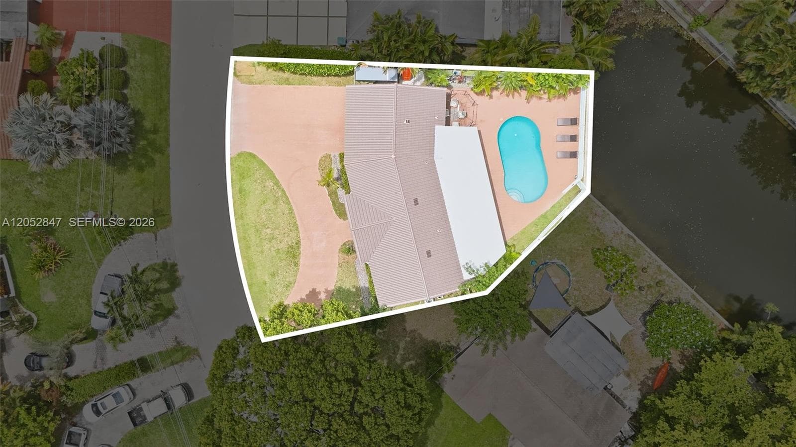 3650 NW 17th Ter, Oakland Park, FL 33309 photo 2