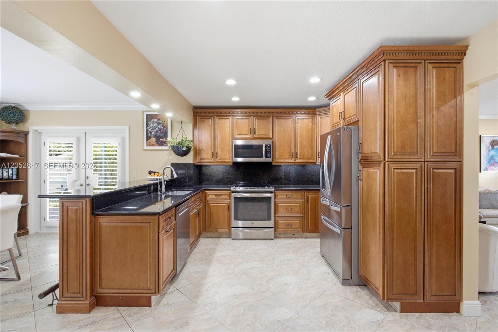 3650 NW 17th Ter, Oakland Park, FL 33309 photo 5