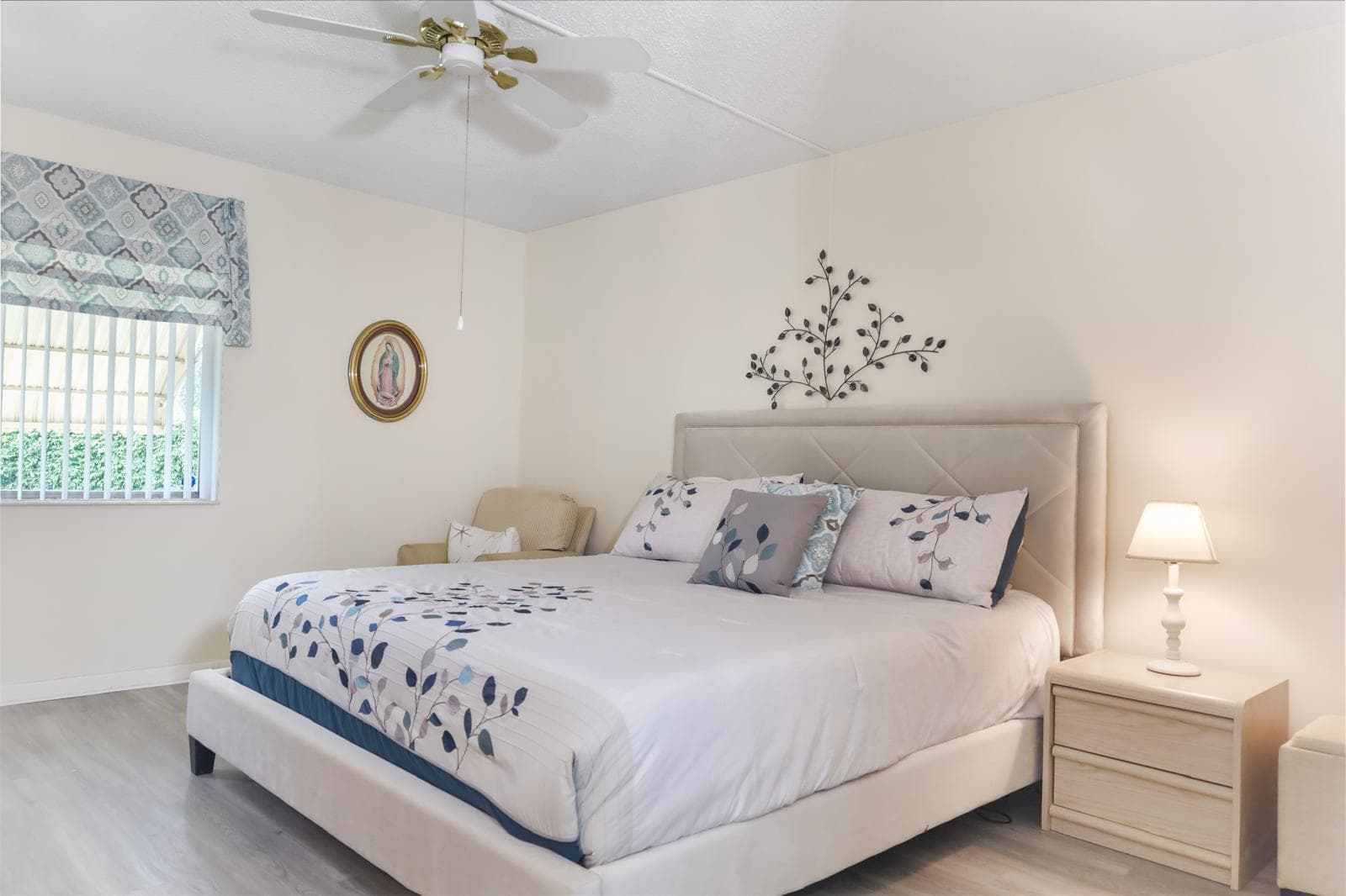 106 Lake Pine Circle # C-1, FL 33463 photo 4