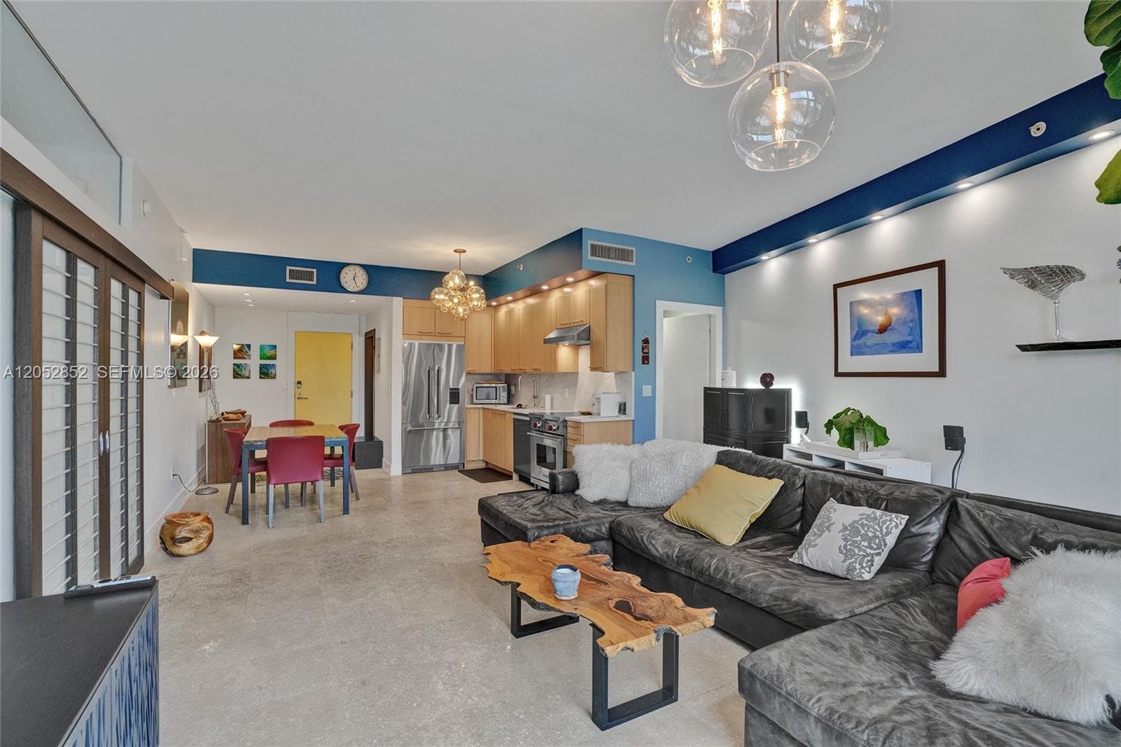 2001 Meridian Ave # 308, Miami Beach, FL 33139 photo 2