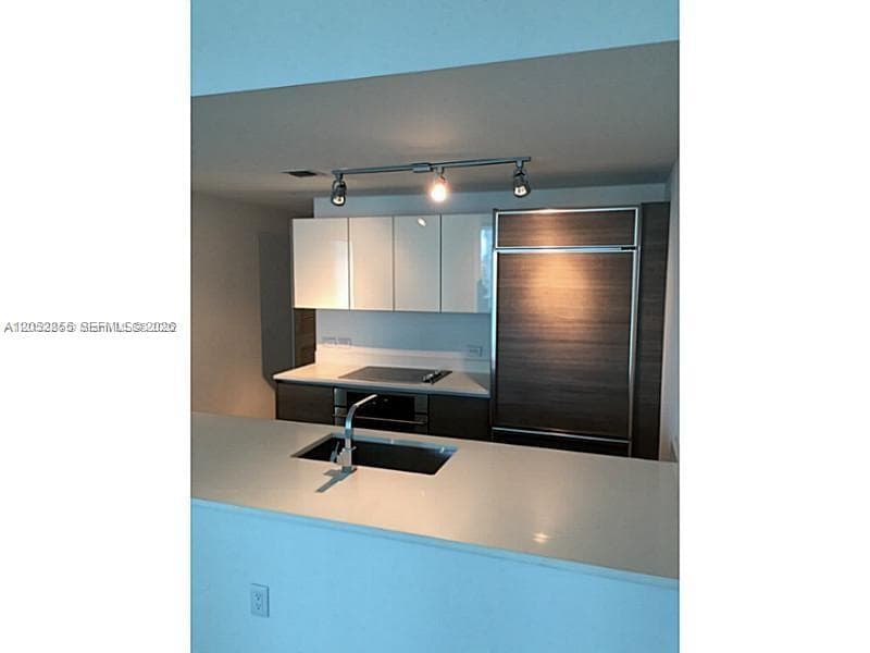 1100 S Miami Ave # 411, Miami, FL 33130 photo 4