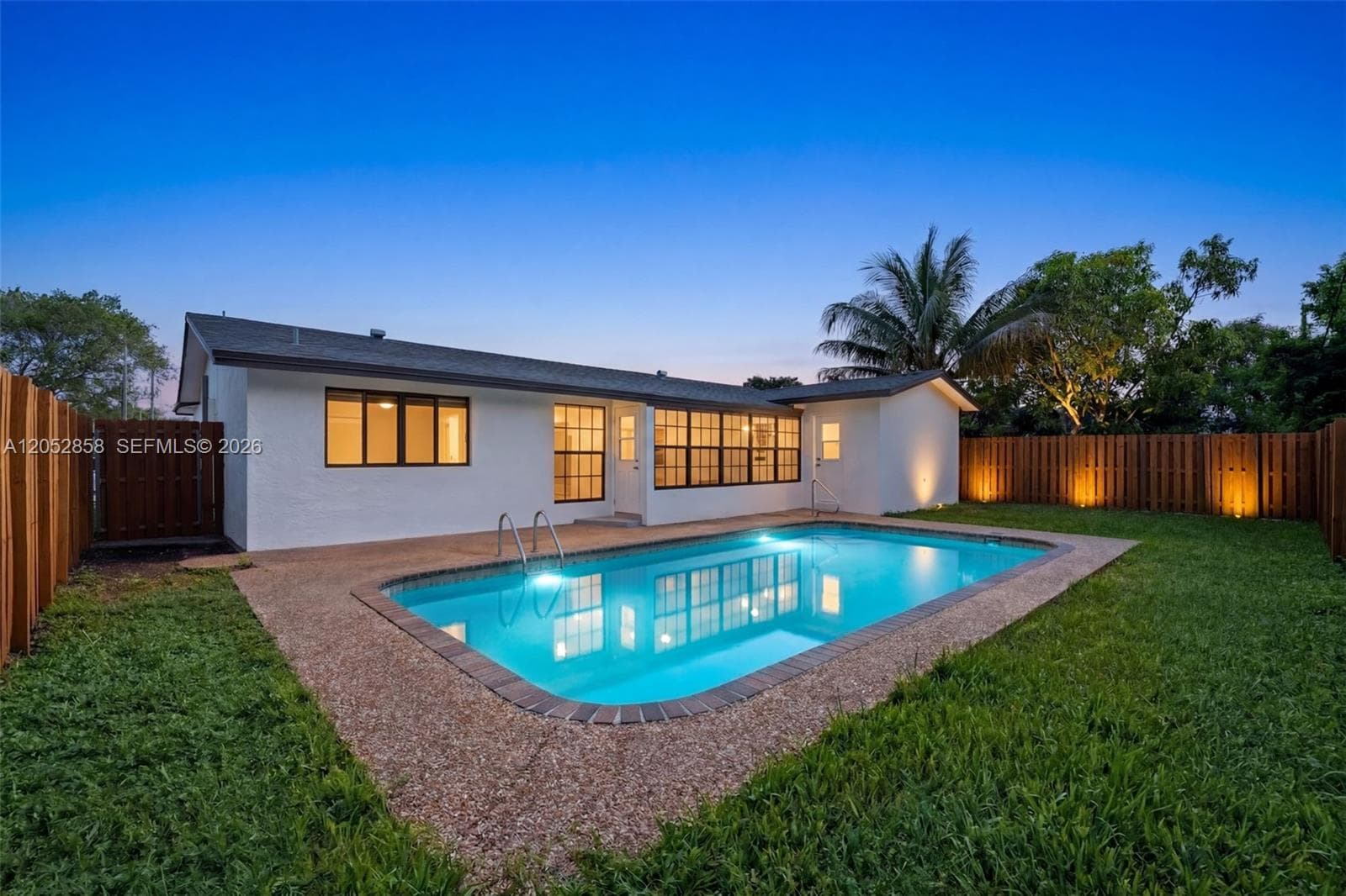 10171 NW 24th St, Sunrise, FL 33322 photo 2