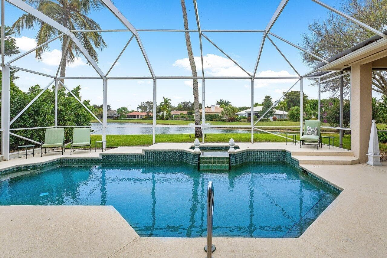 3 Bermuda Lake Drive, Palm Beach Gardens, FL 33418 photo 2