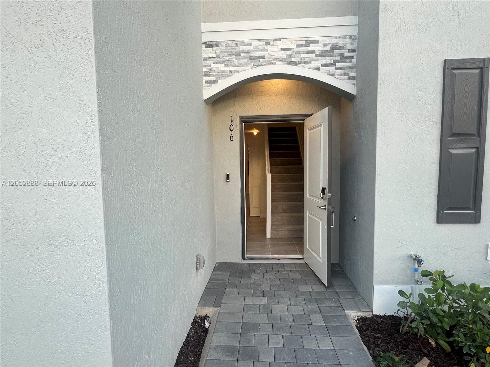 106 SE 11th CT # 106, Florida City, FL 33034 photo 2