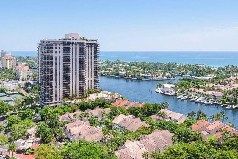 19400 Turnberry Way # PH221, Aventura, FL 33180