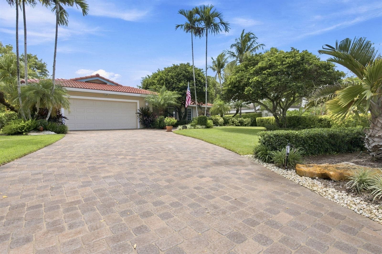 4060 Cypress Hammock Lane, Pompano Beach, FL 33069 photo 4