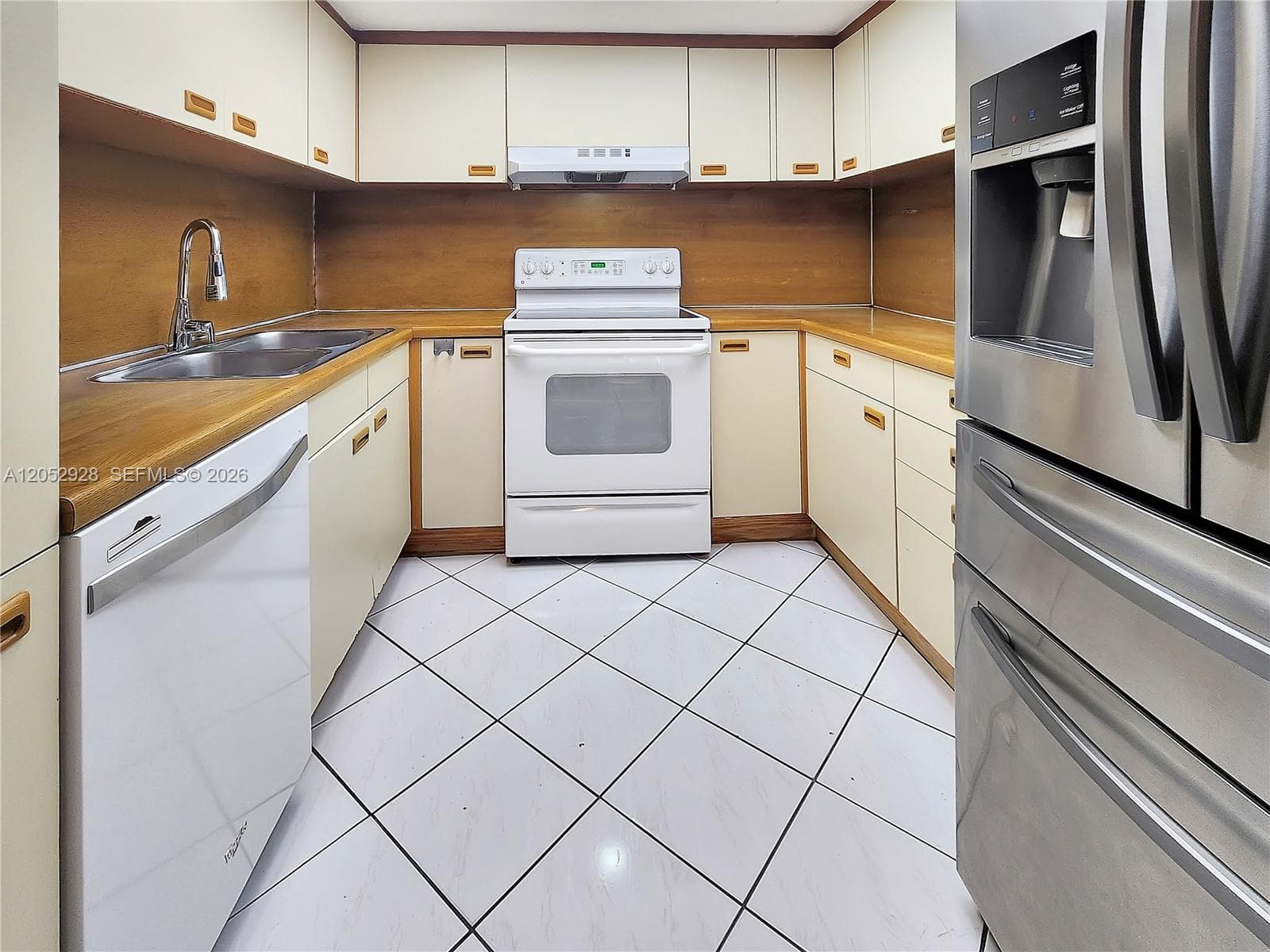 9070 SW 125th Ave # A203, Miami, FL 33186 photo 3