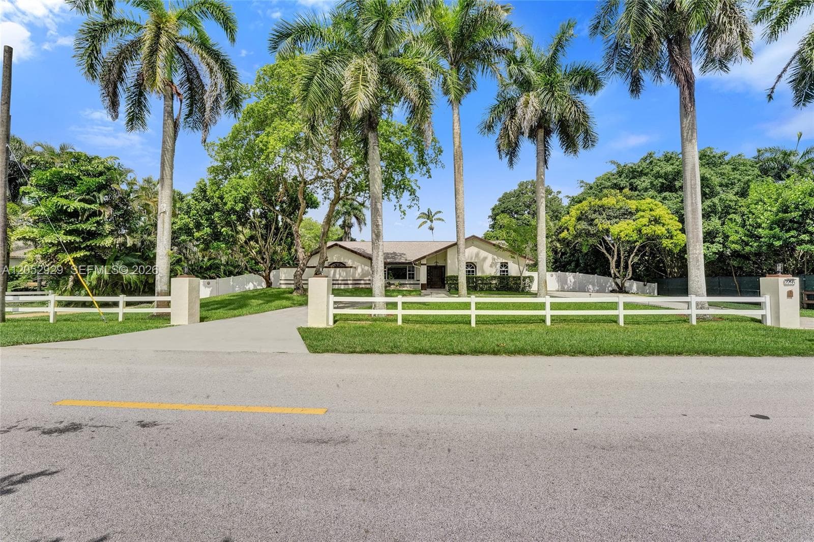 2255 SW 145th Ave, Davie, FL 33325 photo 2