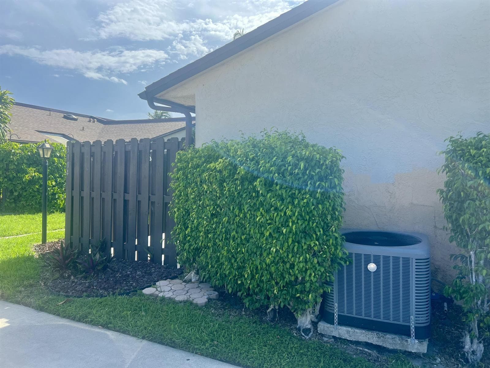 3104 Waterview Circle, Palm Springs, FL 33461 photo 3