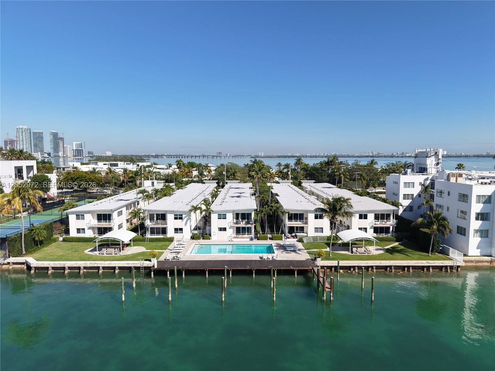 1100 Venetian Way # 2B, Miami, FL 33139