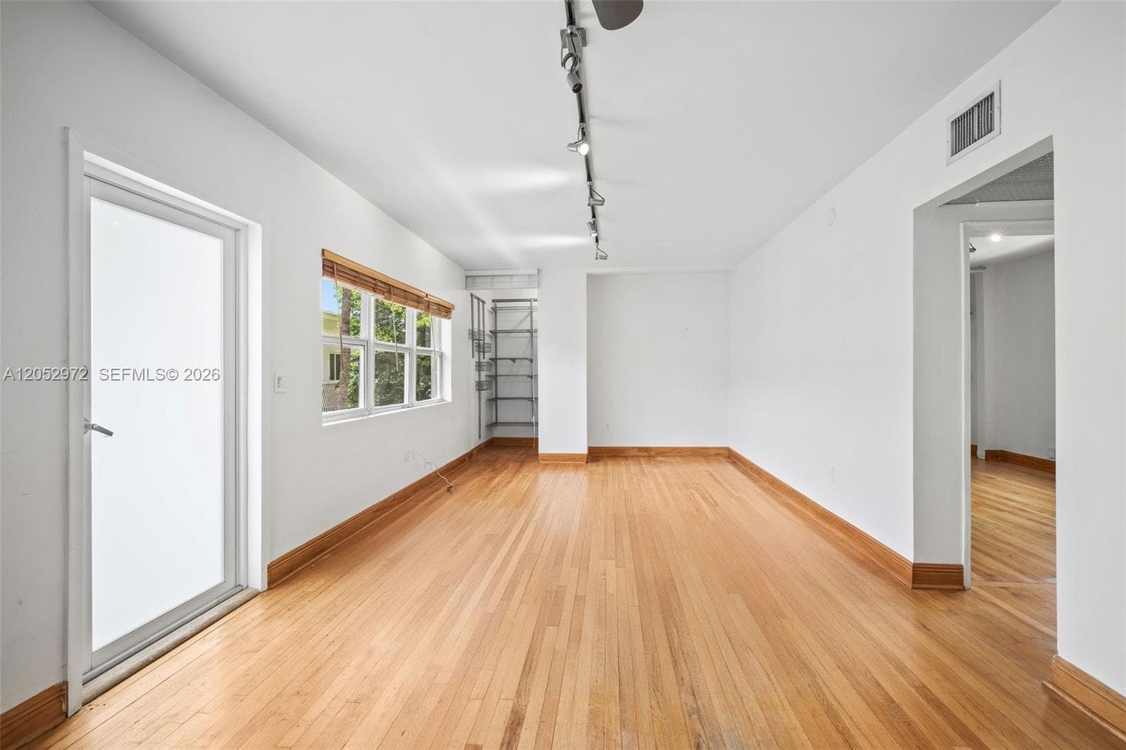 1100 Venetian Way # 2B, Miami, FL 33139 photo 4