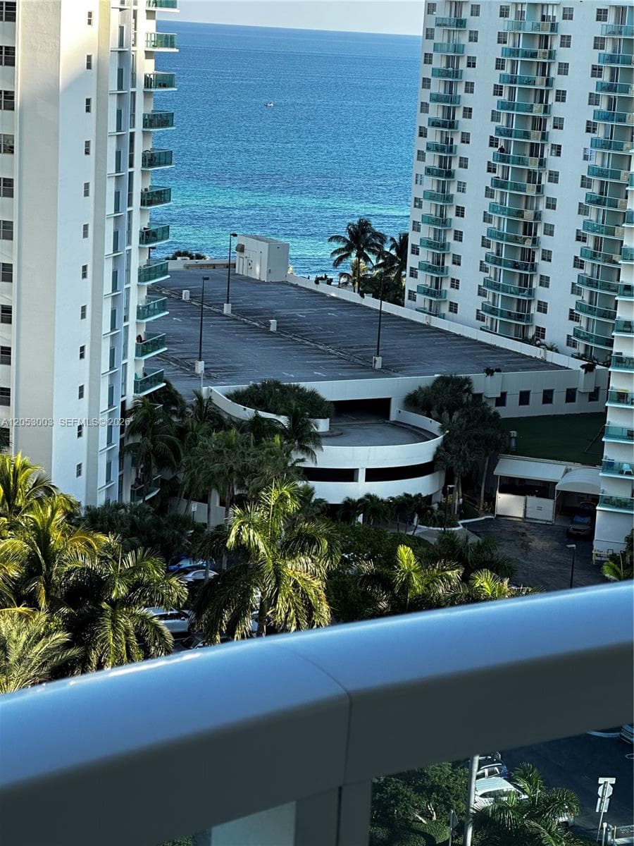 3800 E Ocean Dr # 1518, Hollywood, FL 33019 photo 2