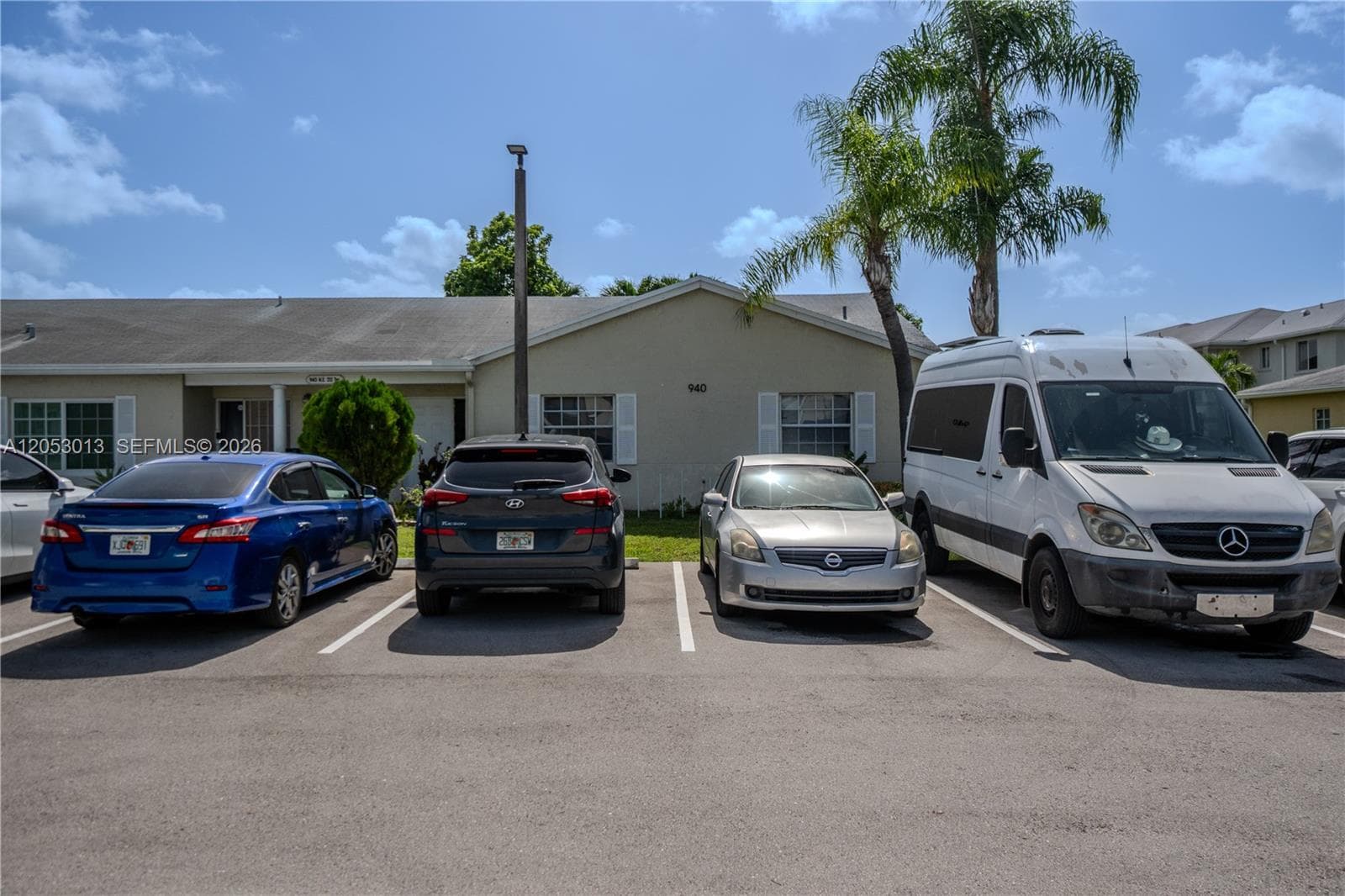 940 NE 212th Ter # 940-01, Miami, FL 33179 photo 2