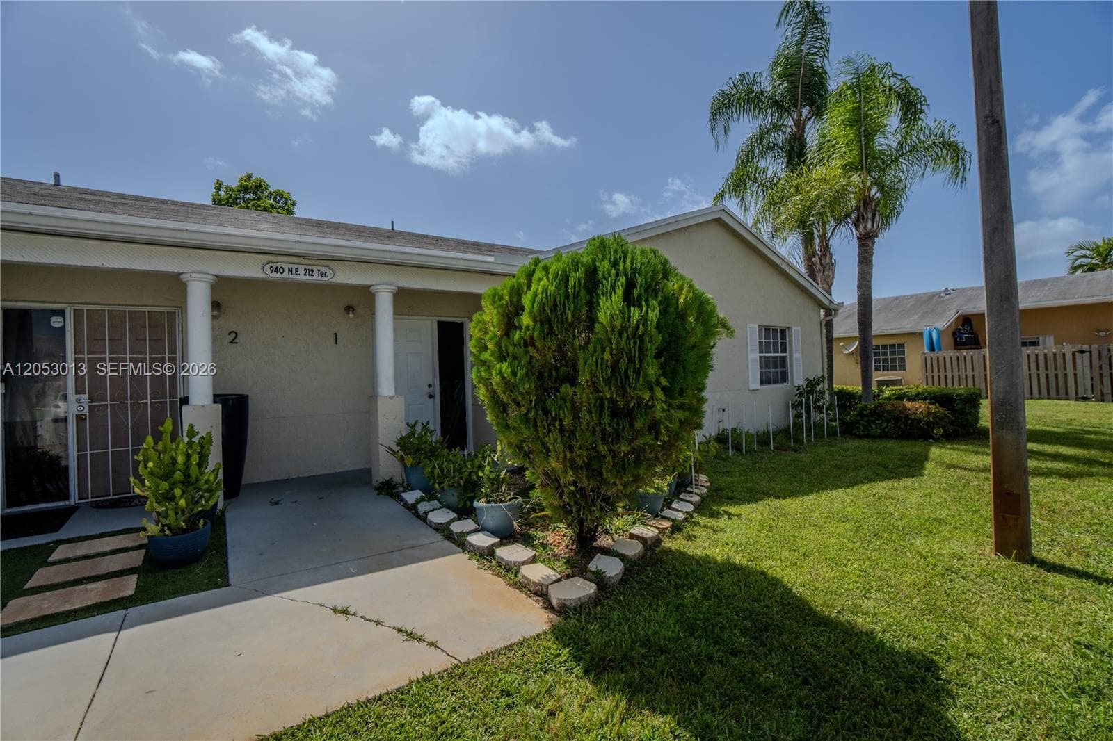 940 NE 212th Ter # 940-01, Miami, FL 33179 photo 4
