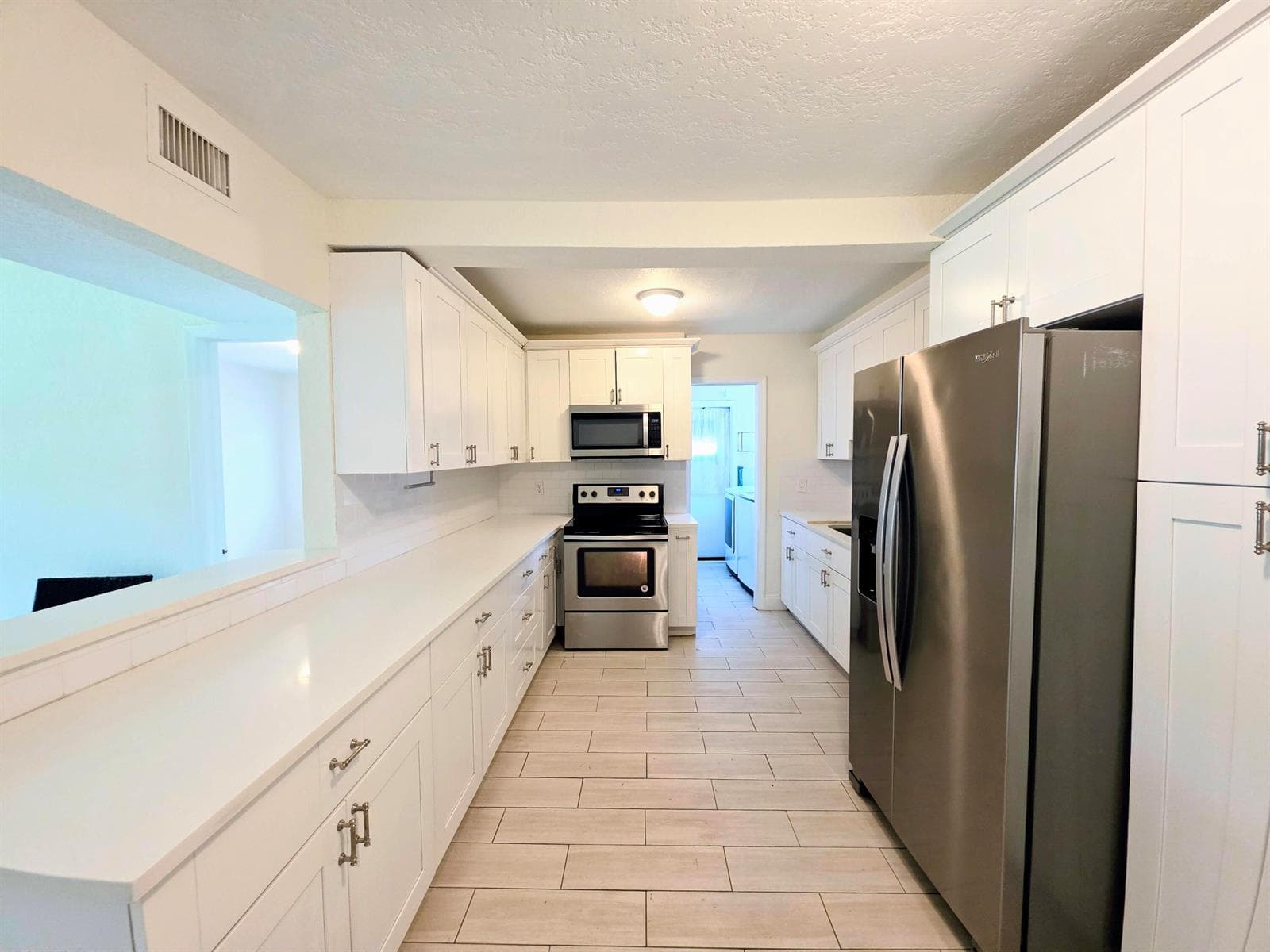 1220 NE 1ST Avenue, Fort Lauderdale, FL 33304 photo 2