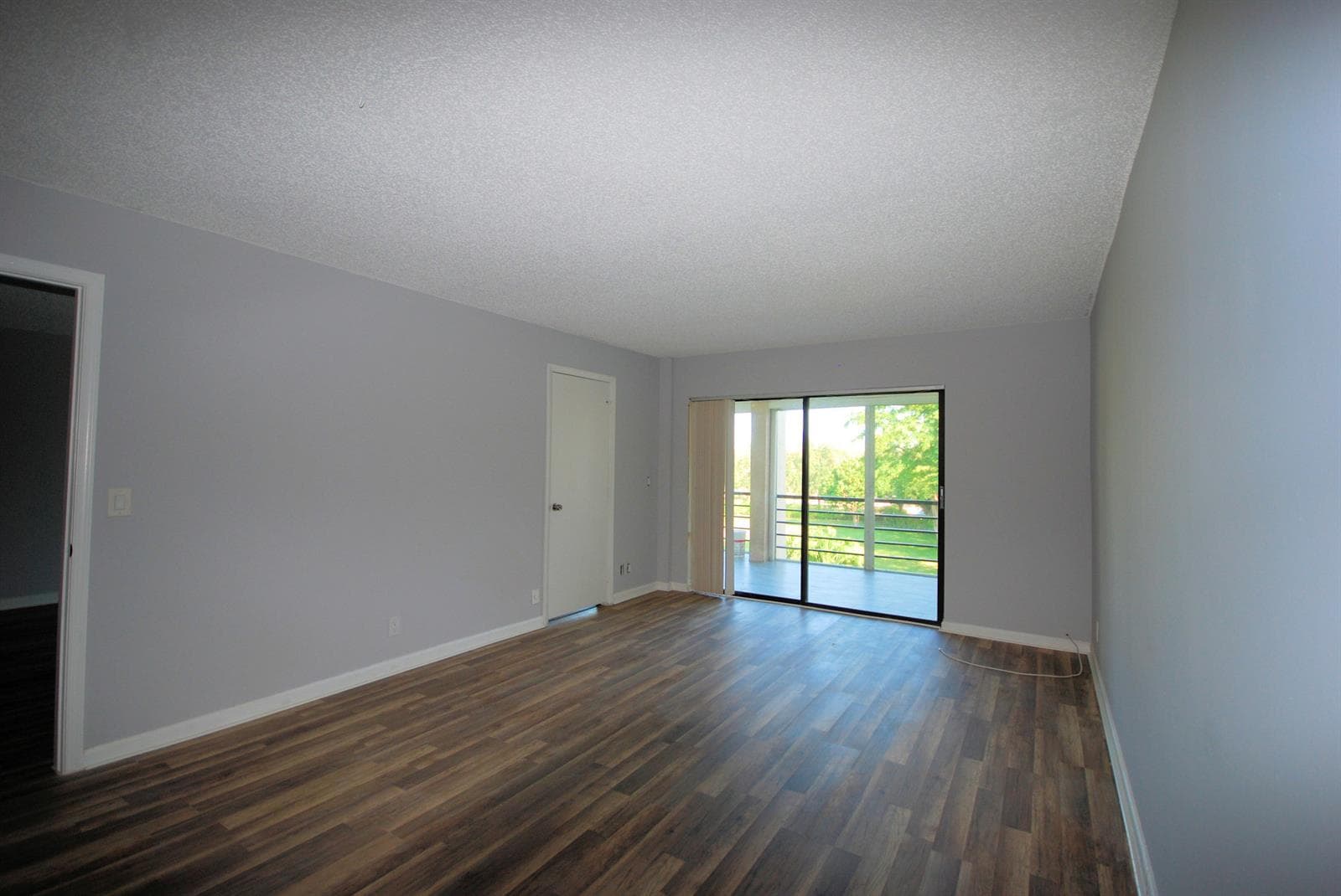 5917 Via Vermilya # 308, Lake Worth, FL 33462 photo 4