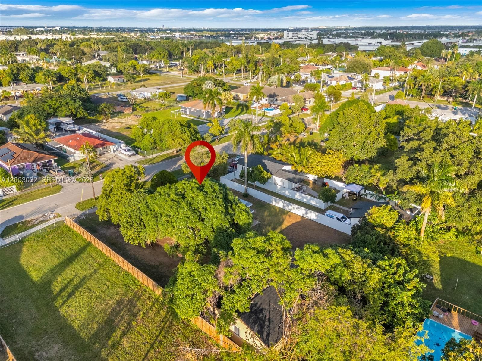 559 NW 2nd St, Florida City, FL 33034 photo 3