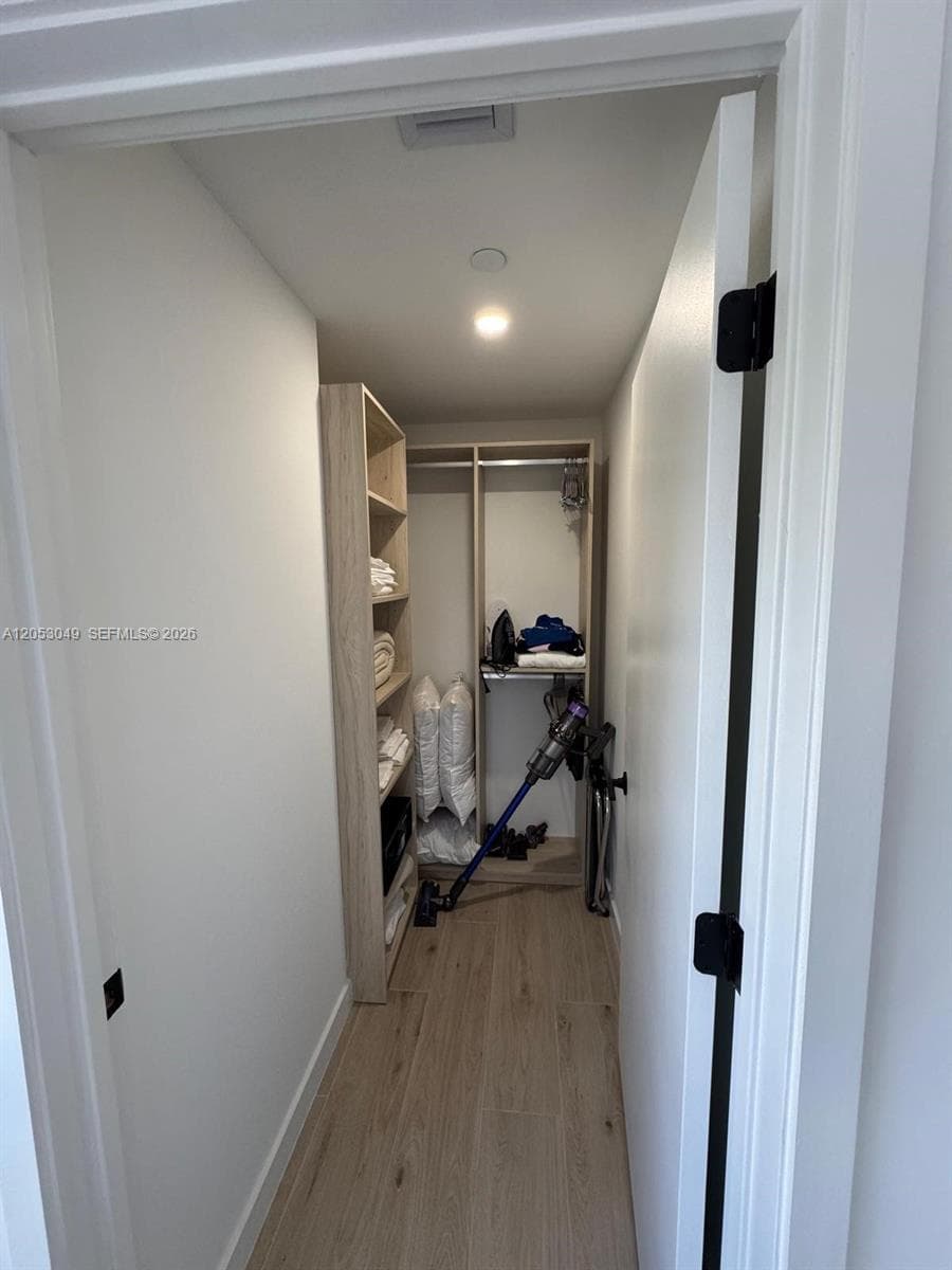 225 N MIAMI AVE # 302, Miami, FL 33128 photo 5
