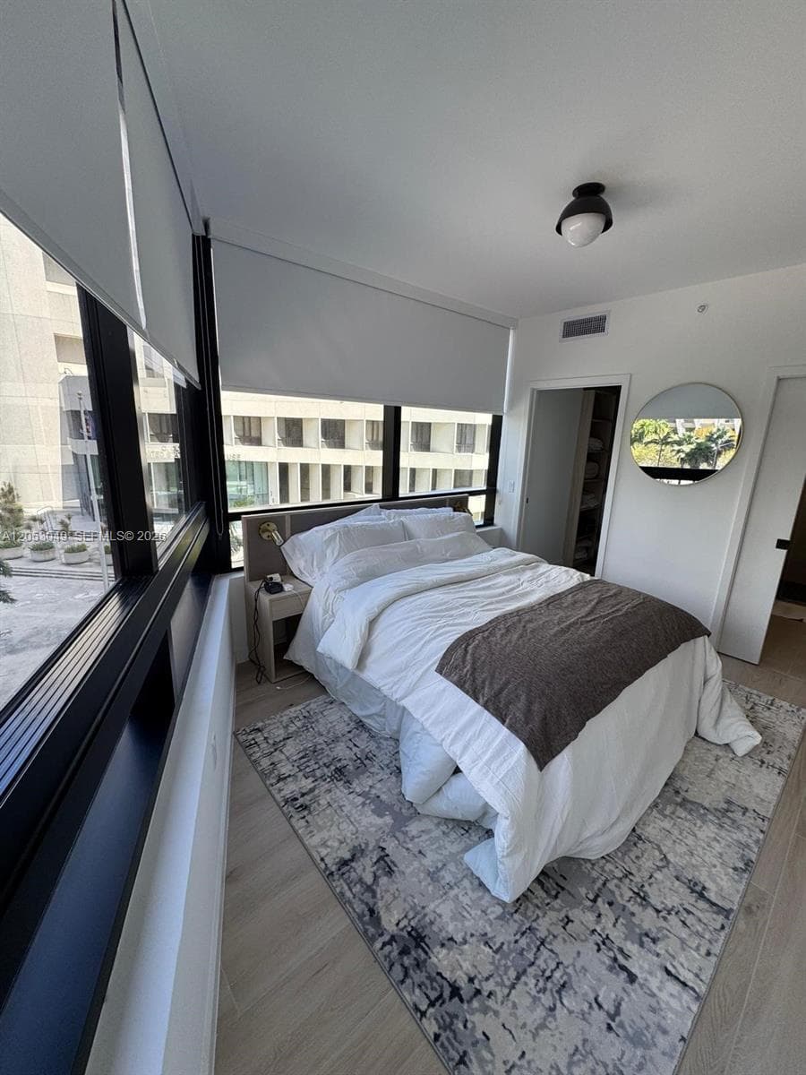 225 N MIAMI AVE # 302, Miami, FL 33128 photo 4