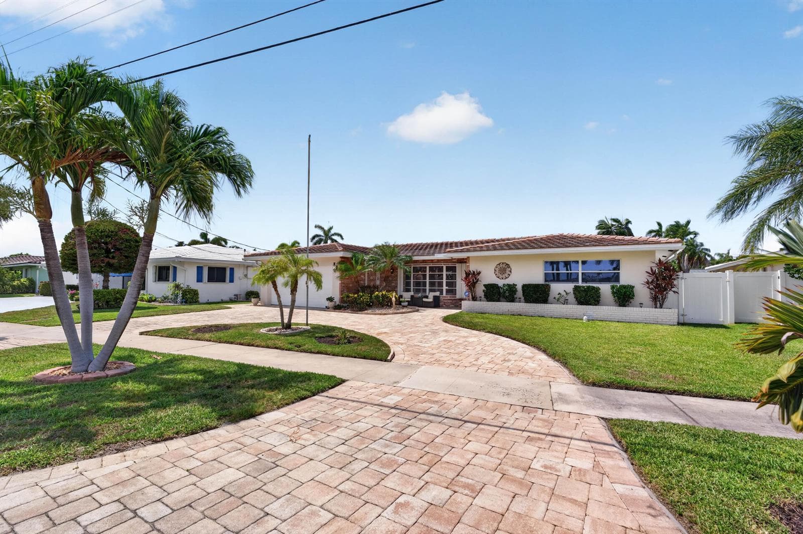 1517 SE 14TH Street, Deerfield Beach, FL 33441 photo 3