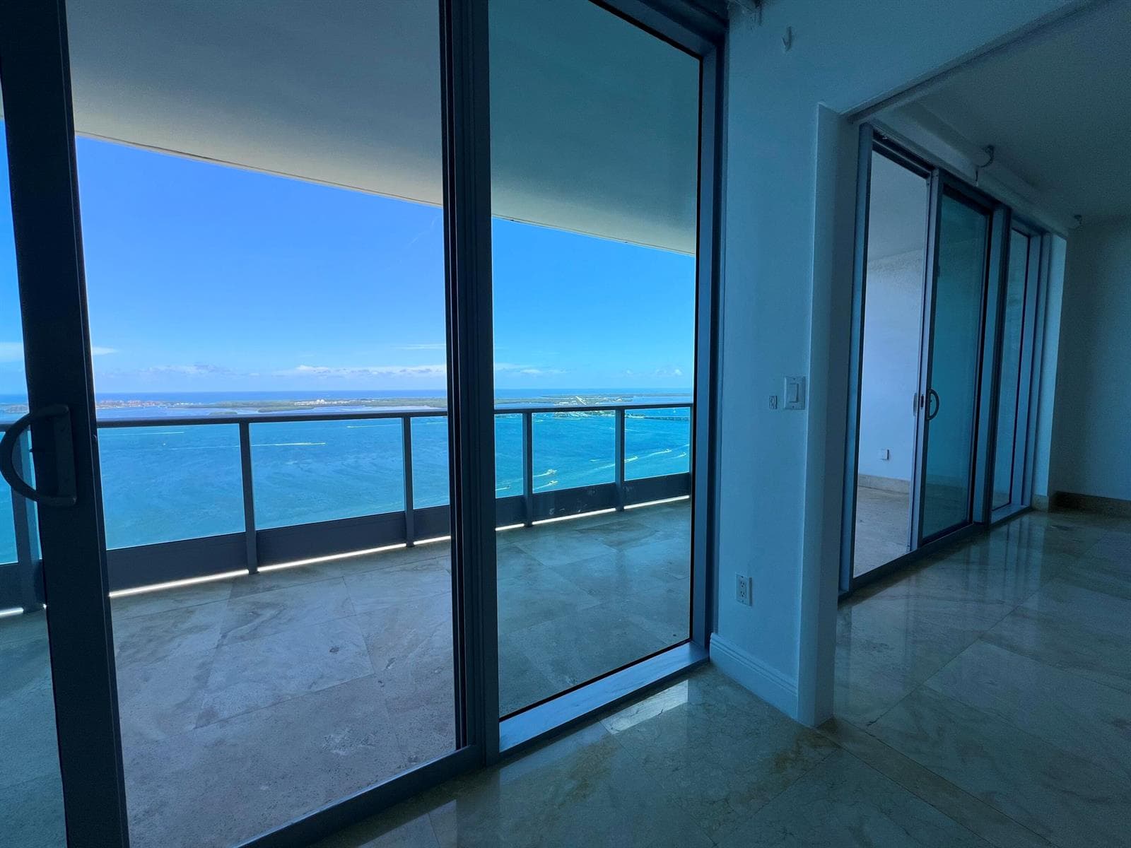 1331 BRICKELL BAY Drive # 4407, Miami, FL 33131 photo 3