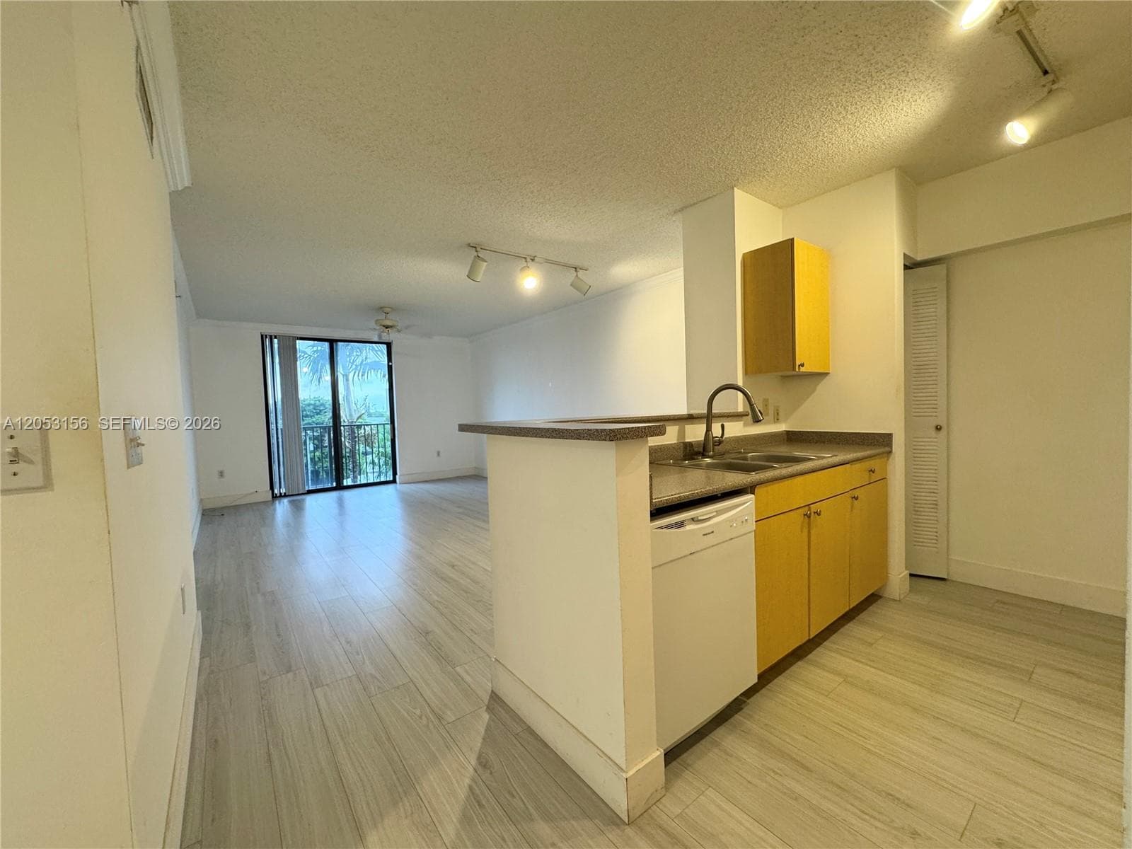 1919 Van Buren St # 506A, Hollywood, FL 33020 photo 2