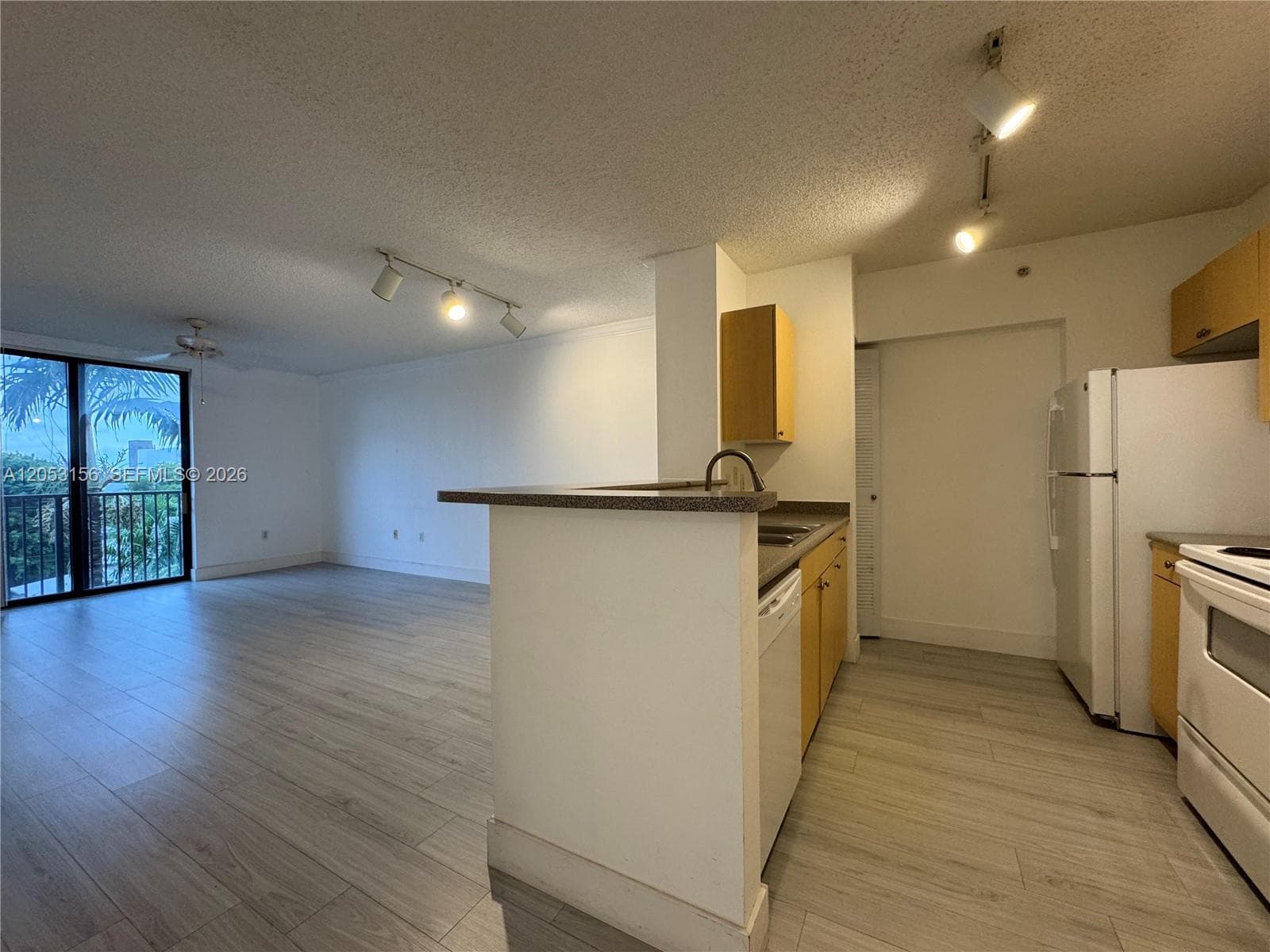 1919 Van Buren St # 506A, Hollywood, FL 33020 photo 3